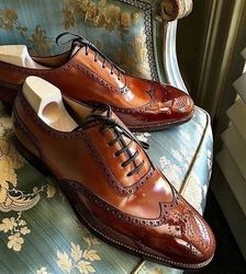 Men's Handmade Brown Color Oxford Leather Wing Tip Matching Sole Lace Up Shoes