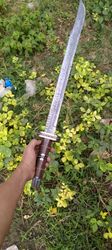 Beautiful Handmade Damascus Sword 28 inch with leather Sheath