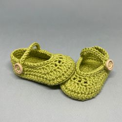 Crochet baby girl Mary Jane shoes pattern, baby girl gift idea, DIY gift for baby girl, baby shower gift idea