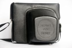 Zenit 10 11 12 12xp 12sd 12cd hard case camera bag leather with strap KMZ USSR