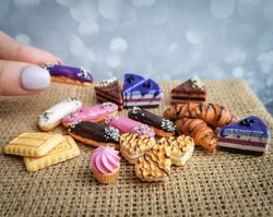 Miniature sweets 1/6 scale, croissant, eclair, cake slices, cupcake, cookies - barbie dollhouse food