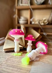 crochet mushrooms. chanterelle. fly agaric