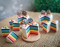Realistic food 1/6: miniature rainbow cake or slices, dollhouse food, barbie party