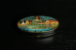St Petersburg lacquer box hand painted miniature Russian decorative Art