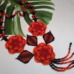 Long beaded necklace with red and black roses for women boho style Ethnic style Huichol necklace Spectacular necklace
