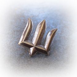 Handmade tryzub pin,brass ukraine trident pin,Ukraine tryzub pin,ukraine emblem trident pin,ukrainian symbol pin