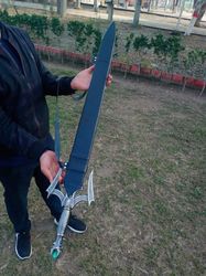Custom Handmade Viking Celtic-Norse Damascus Steel Sword for Him