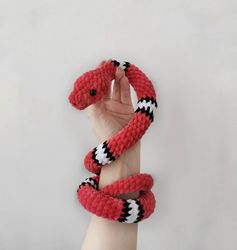 Plush snake, realistic venomous handmade snake, Crochet snake, Snake stuffed animals, Collectible snake, Snake plushie