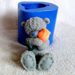 Teddy bear with a flower - silicone mold