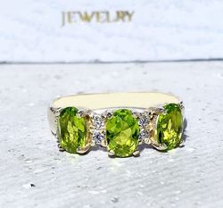 Peridot Ring - August Birthstone - Gemstone Band - Gold Ring - Engagement Ring - Dainty Ring - Statement Ring