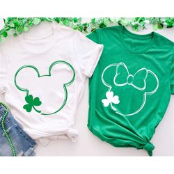 Mickey and Minnie Mouse Ears with Shamrock Shirt / Disney St Patrick's Day Tee / Disneyland Holiday Trip / Magic Kingdom