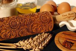 Frost embossed dough roller Wooden engraved rolling pin Christmas cookies Carved molds Gingerbread Gift for mom