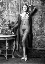Vintage Nude - Vintage Erotica - Cross Stitch Pattern Counted Vintage PDF - 111-306