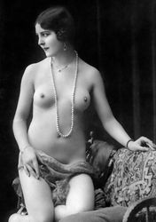 Vintage Nude - Vintage Erotica - Cross Stitch Pattern Counted Vintage PDF - 111-335