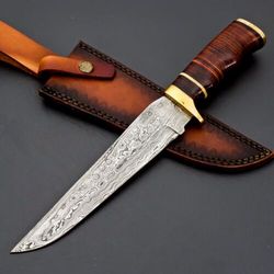Handcrafted Beauty: Custom Damascus Steel Hunting Knife with Wood & Brass Handle - Best Gift Choice