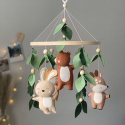 Woodland baby mobile, forest baby mobile, woodland nursery decor, baby mobile forest animals, mobile hare deer bear fox