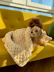 Dog puffy blanket, hand knit fluffy pet plaid, soft throw for dogs and cats, pet gift cape, puppy bedspread, blanket
