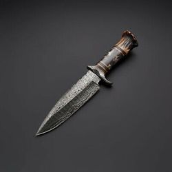 CUSTOM HANDMADE DAMASCUS STEEL HUNTING KNIFE/STAGE HORN/COLOR WOOD&STEEL HANDLE