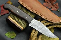 Custom 9.6"OAL Damascus Steel Hunting Knife Handmade With Walnut Handle (Q298-D)