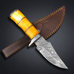skinner knife custom handmade damascus steel bowie hunting knife with leather sheath hunting knife hand forged mk3831m