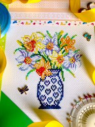 VARIEGATED NARCISSUSES IN A VASE cross stitch pattern PDF by CrossStitchingForFun Instant Download