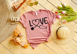 LOVE Stethoscope Heart Shirt,Leopard Nurse T-Shirt,Nurse Tshirt for Women,Love Nurse Shirt for Graduation,Nurse Week Gif