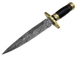 Custom Handmade Damascus Hunting knife Bowie Knife, Black Bull Horn with Sheath.