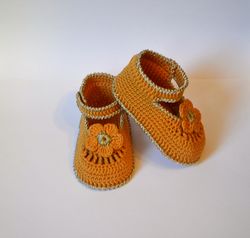 Booties crochet pattern for girl Mary jane booties 6 9 month