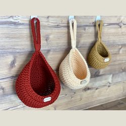 Small / Large Wall hanging basket, Vegetable Storage hanging basket, Hanging Planter, Hanging fruit basket waterproof