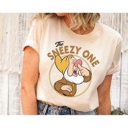 Retro 90s The Sneezy One Snow White And Seven Dwarfs Shirt / Sneezy Dwarf Disney T-shirt / Walt Disney World Shirt / Dis
