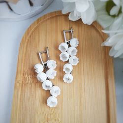 lily of the valley earrings, wedding jewelry, lily flower earrinds, spring jewelry, floral earring, minimalist jewelry