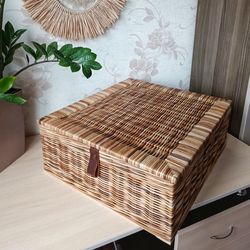 Rectangular Wicker Storage Basket with Lid, Laundry basket,Wicker chest,basket for mudroom,Shoe basket, custom size