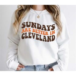 Cleveland Women's Crewneck, Cleveland Sweatshirt for Women, Cleveland Sweatshirt for Her, Vintage Cleveland Gift, Colleg