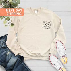Custom Cat Sweatshirt, Unisex Sweatshirt, Cat Lovers Sweatshirt, Cat Shirt, Gift for Mom, Cat Mom Sweatshirt, Personaliz
