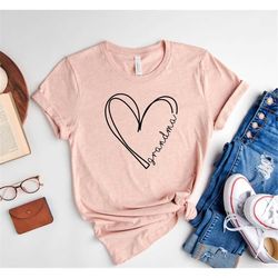 Custom Grandma Heart Shirt,Mom T-Shirt,Grandma T-Shirt,Gift For Mom,Mother's Day Shirt,Momlife Shirt,Gift For Grandma,Pe