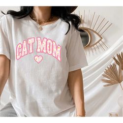 Retro Cat Mom Shirt, Floral Cat Mom Shirt, Cat Mom Gift, Cat Mom Tshirt, Cat Lover Shirt, Gift For Cat Mom, Cat mama Gif