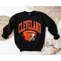 cleveland football t-shirt | vintage style cleveland football t-shirt | cleveland t-shirt | football t-shirt | cle | cle