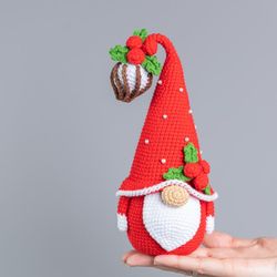Crochet patterns Christmas gnome with mug and meringues, Christmas amigurumi pattern, Crochet winter gnome pattern