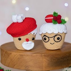 Crochet pattern, Grandma and grandpa kawaii amigurumi pattern, Mothers day DIY, Old couple amigurumi cupcake