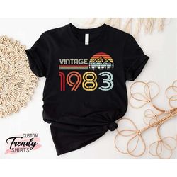 Vintage 1983 T-Shirt, 40th Birthday Party, 40th Birthday Gift, 40 Years Old Shirt, 1983 Retro Birthday, Vintage 40th Bir