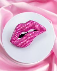 Pink Lips Beaded Brooch Fashion Accessory for Women Handmade Brooch