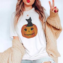 Vintage Halloween Shirt, Comfort Colors Shirt, Black Cat Shirt, Cat Lover Shirt, Pumpkin Shirt, Pumpkin Cat T-Shirt, Ret
