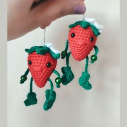 Crochet pattern keychain, crochet pattern small toy, fruit keychain, strawberry keychain, beginner amigurumi keychain