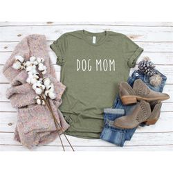 Dog Mom Shirt, Dog Mama Shirt, Dog Mom Gift, Dog Mama Gift, Gift for Dog Mom, Gift for Dog Lover, Fur Mama, Dog Mom Tee,
