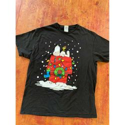 Snoopy & Woodstock Christmas T Shirt Size Large Peanuts Fun Xmas