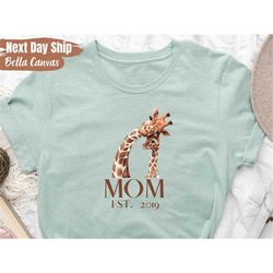 giraffe custom established mother t-shirt, personalization mother shirt, personalization gift for mom, baby shower shirt