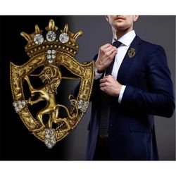 NEW ARRIVAL Retro Lion Shield Crown Animal Brooches Fashion Men's Suit Shirt Collar Needle Badge Lapel Pins Jewelry