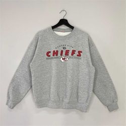 Vintage 90s Kansas City Chiefs Sweatshirt Chiefs Crewneck Chiefs Sweater Pullover Sportswear NFL Kansas City Chiefs Prin