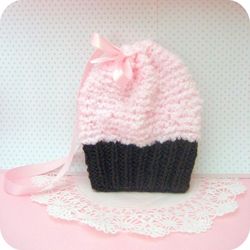 Amigurumi Knit Simple Cupcake Purse Pattern Digital Download
