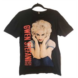 Gwen Stefani tour shirt-mens small ( unisex)